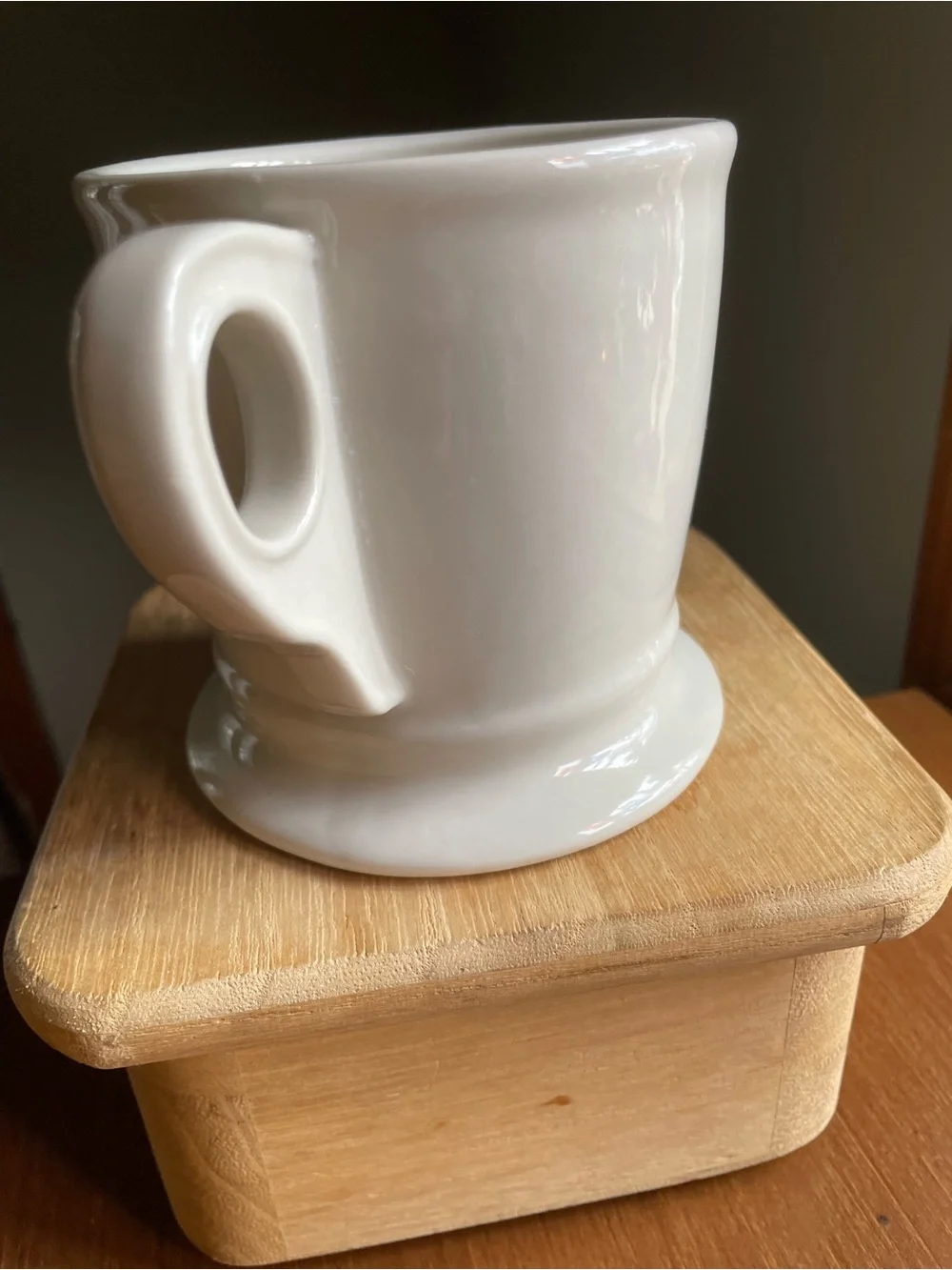 Anthropologie D Monogram Initial Letter Coffee Mug Shaving Style